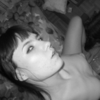 Profil von Naely
