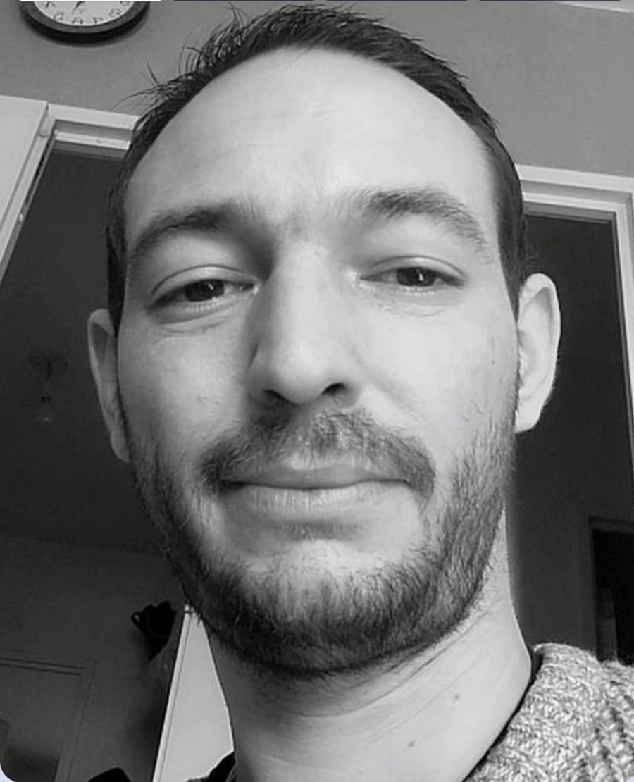 Profil von Femi